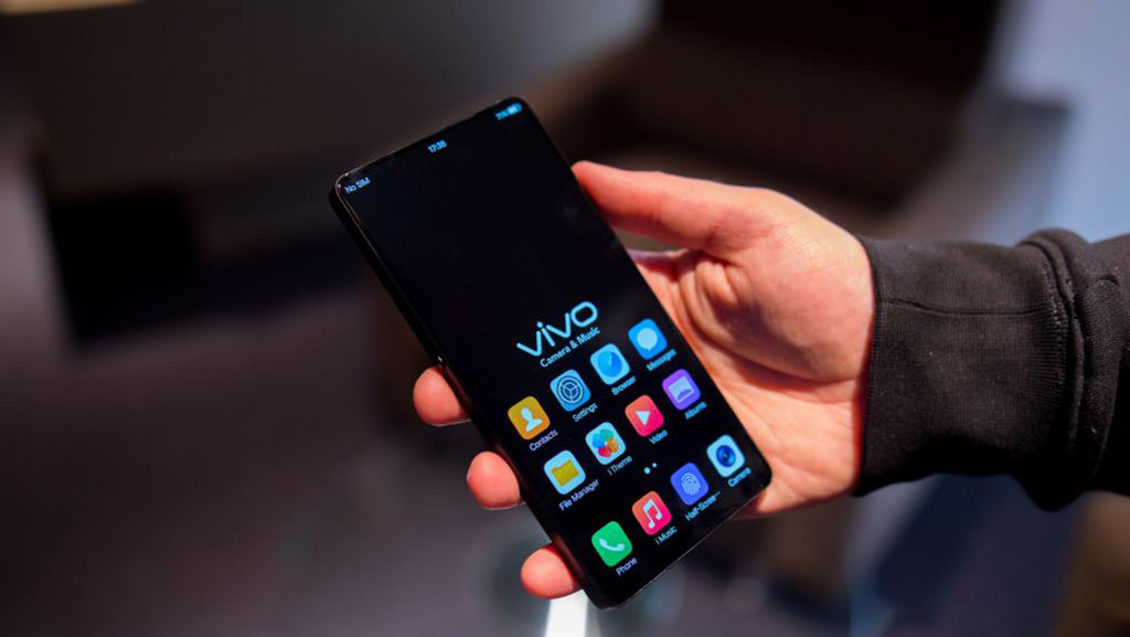Rò rỉ hình ảnh điện thoại không viền màn hình thực thụ của Vivo, cạnh ...